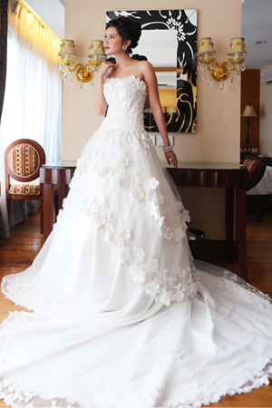 Wedding Gown by Merlene Marcelo Couture