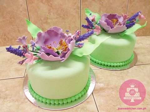 Mini Cakes by JK Cake Loft