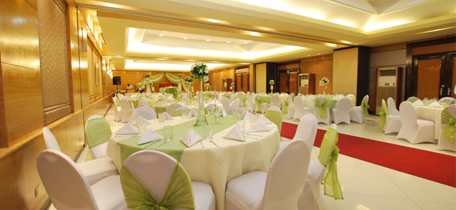 Planning a Suite Wedding Reception? 