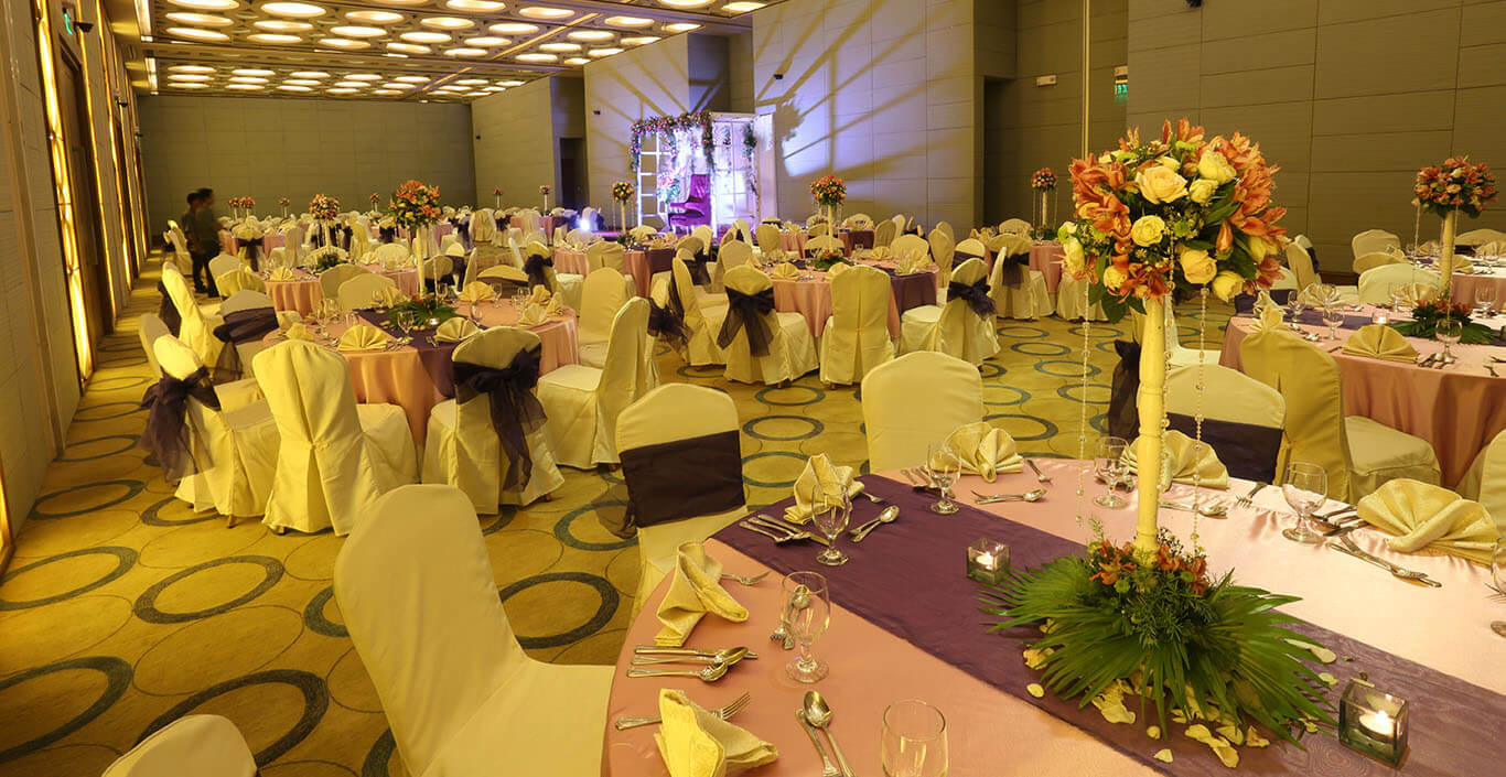 Luxent Hotel A Great Wedding Venue In Quezon City Kasal The Let S Admit It Destination Weddings