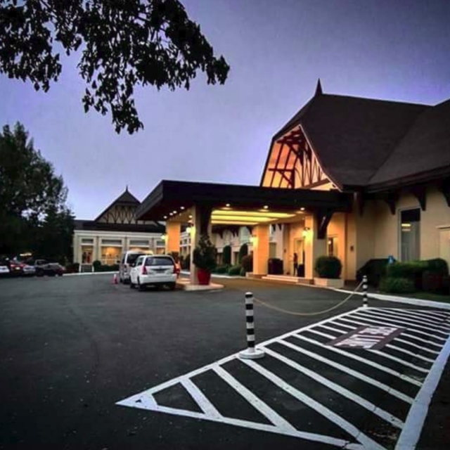 taal vista hotel main entrance